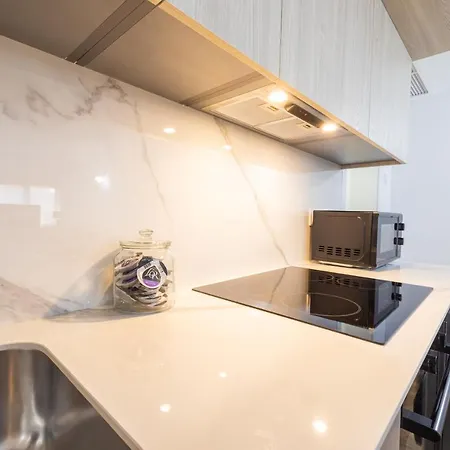 Florit Flats - The Apolo Valência