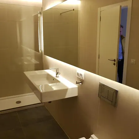 Bonnies & 발렌시아