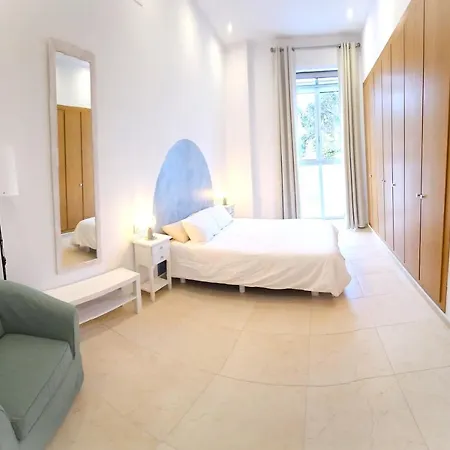 Luxury B40-7 On Apartment *