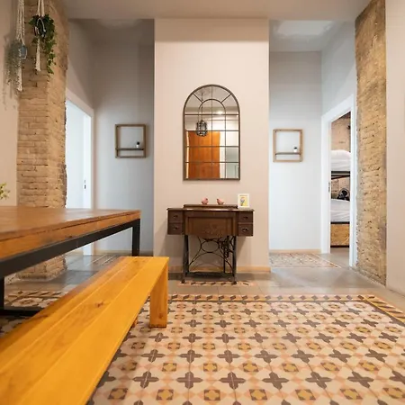 Bed & Breakfast Bird House Valencia