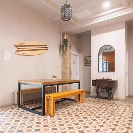 Bird House Bed & Breakfast Valencie