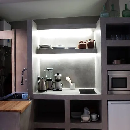 Casita Artista En Edificio Barrio Ruzafa Valencia