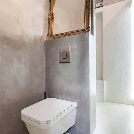 Casita Artista En Edificio Barrio Ruzafa Apartamento