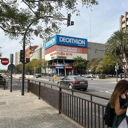 Hotel Campanar With Private Bathroom *