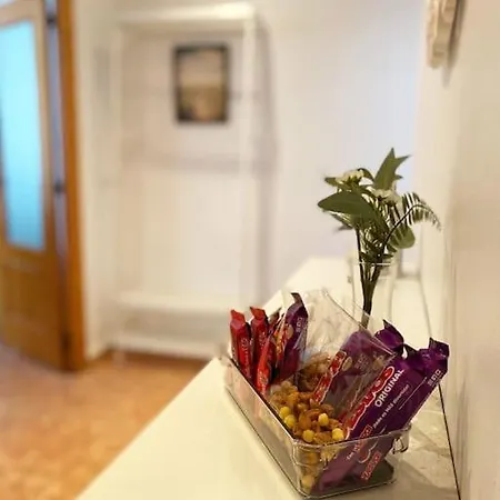 In Spacious Flat In Apartman