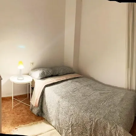 In Spacious Flat In Walencja