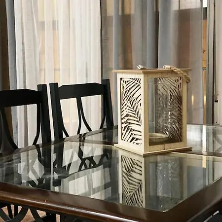 Apartman In Spacious Flat In *