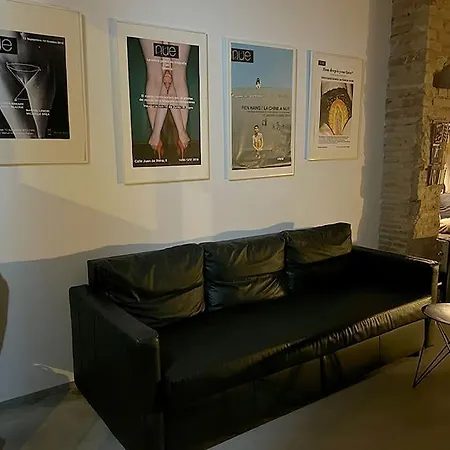 ☆☆ ☆☆ Photo Gallery. 3 Min Walk From Carmen 公寓
