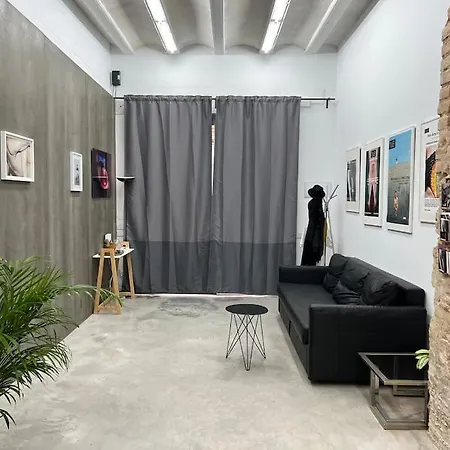 ☆☆ ☆☆ Photo Gallery. 3 Min Walk From Carmen *