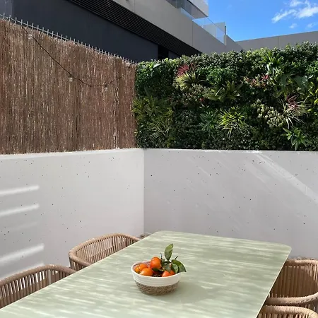 Apartament Singularstays Arena Walencja