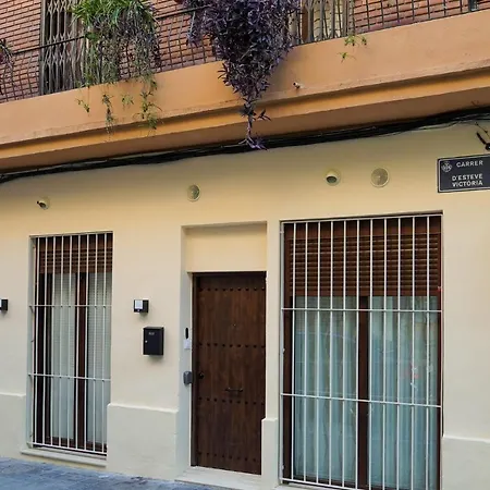Mimi's In En Corts Apartman Valencia
