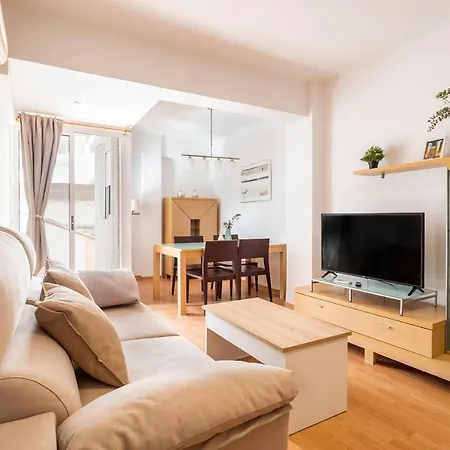 Apartment Precioso Piso Moderno: Terraza, A/c, Netflix, Wifi *