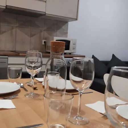 Apartmentsuitespain Playa - Universidades *