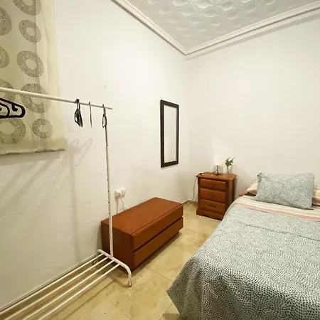 Cerca Al Puerto Shared