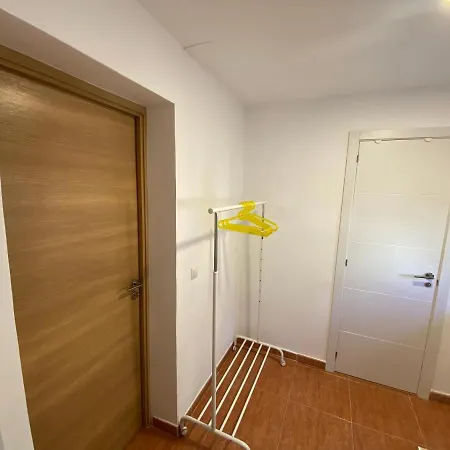 Con Cocina Y Bano Privado De Temporada Vacaciones Largas Long Desde 11 Noches 아파트 발렌시아