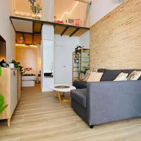 Appartamento B3 Verdeguer - Cozy Loft Close To The Valenza