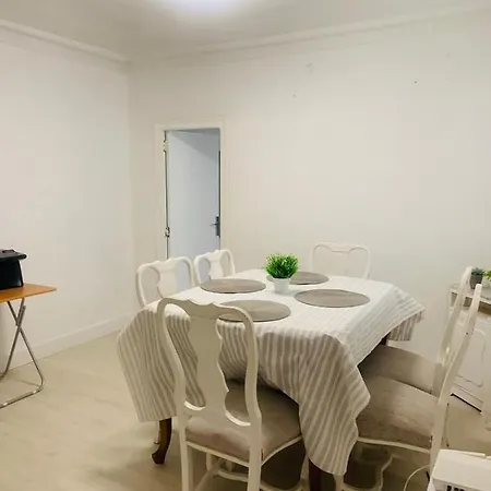 Relaxing Confortable ホームステイ *