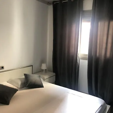 City! Casa En El Puerto De Valencia. 度假居 瓦伦西亚