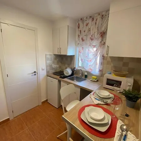 Con Cocina Y Bano Privado De Temporada Vacaciones Largas Long Desde 11 Noches * Valencia