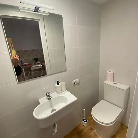 Con Cocina Y Bano Privado De Temporada Vacaciones Largas Long Desde 11 Noches