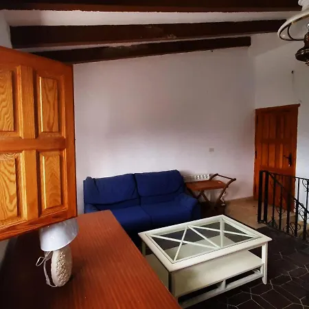 Near With Private Pool