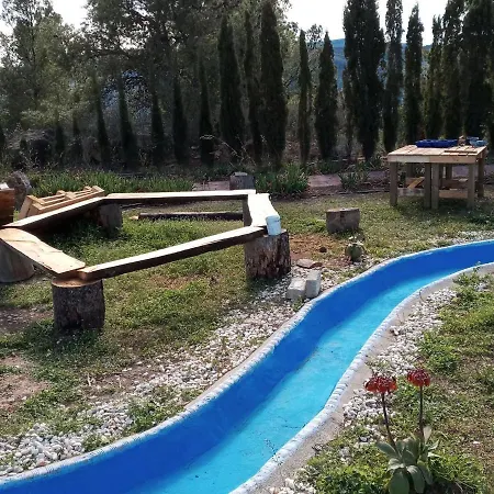 Near With Private Pool