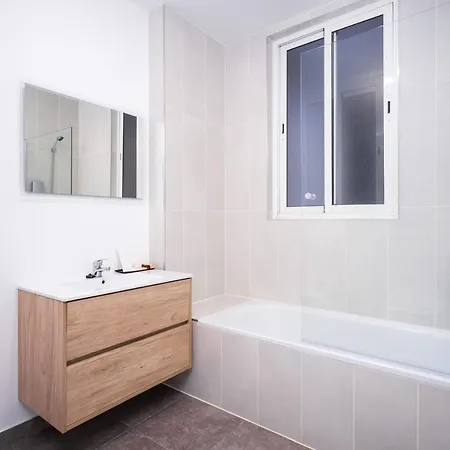 Luxury - Boutique Market Apartment