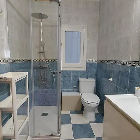 Centro Andando Y Playa Malvarrosa Tranvia Гостевой дом 3*