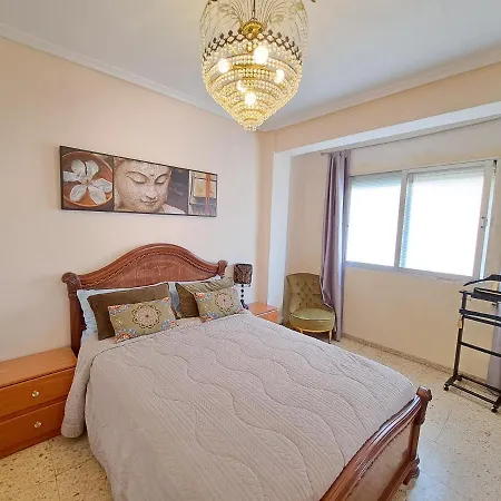 3 Bedroom Flat With Wifi شقة