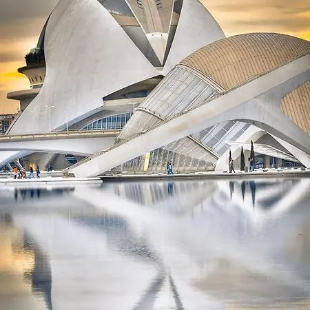 Doble A Deluxe Walencja