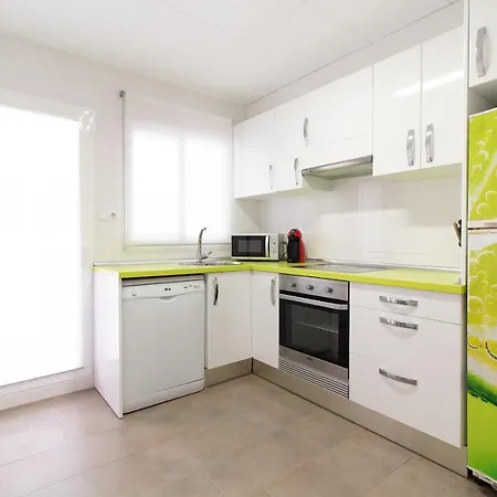 Global Properties, De 4 A 100 M De La Playa Apartamento *