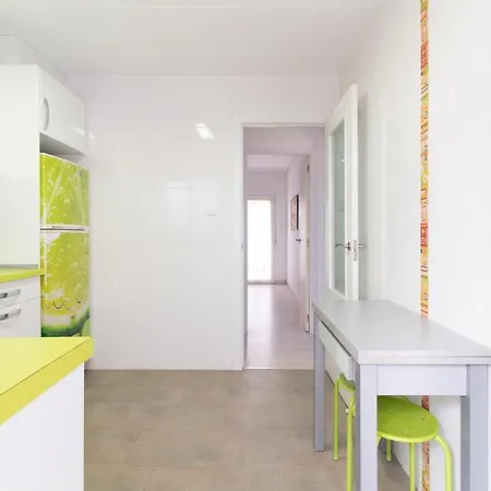 Global Properties, De 4 A 100 M De La Playa Apartment Sagunto