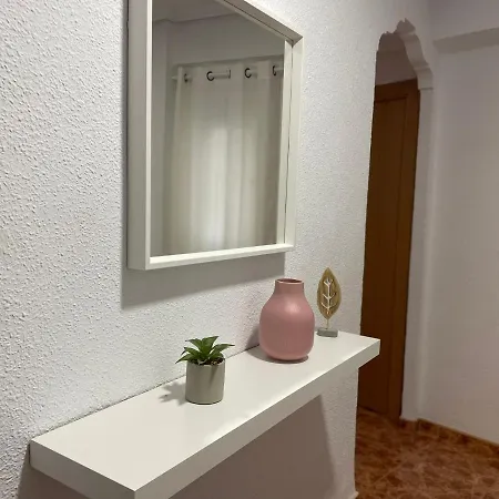 Guest house Centro Andando Y Playa Malvarrosa Tranvia Valencia