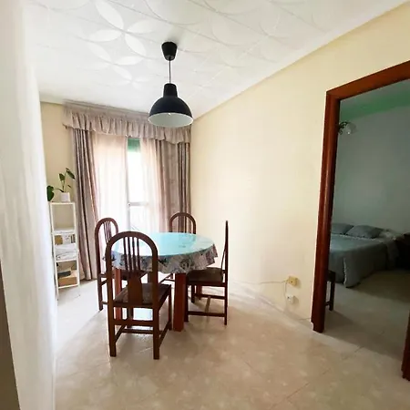 La Malvarrosa In Shared Walencja