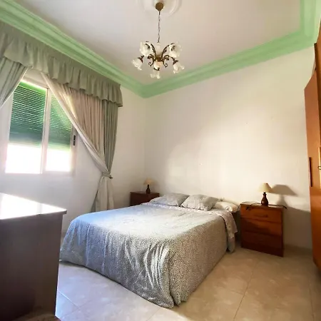 La Malvarrosa In Shared