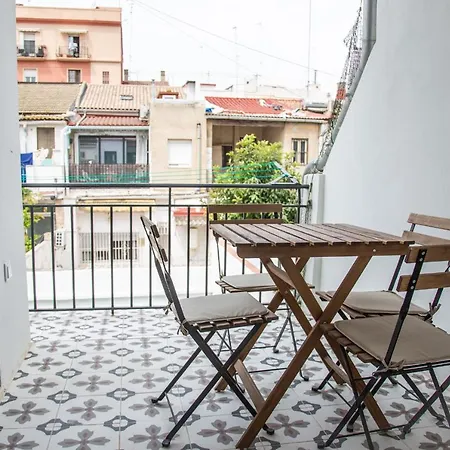 بيت للعطل Maritime House