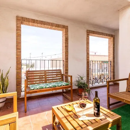 Grand Villa Valencia - 8 min to Center by Metro Apartamento *