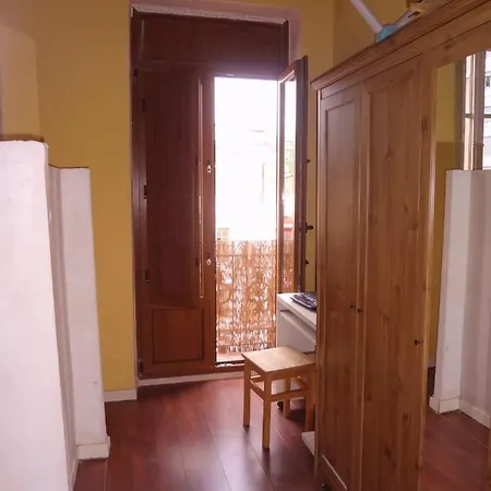 Appartement Atico Abuhardillado Bohemio Junto Al Barrio De Ruzafa, Centro Ciudad *