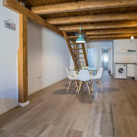 Appartamento Cozy Duplex 1 Step To City Center Selfcheckin! *