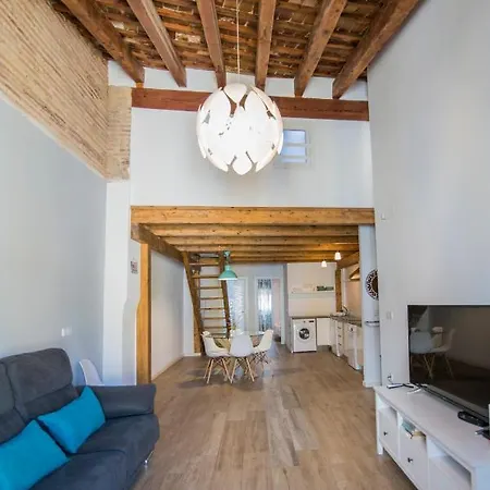 Cozy Duplex 1 Step To City Center Selfcheckin! Appartement *