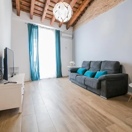 Cozy Duplex 1 Step To City Center Selfcheckin! * Valencia