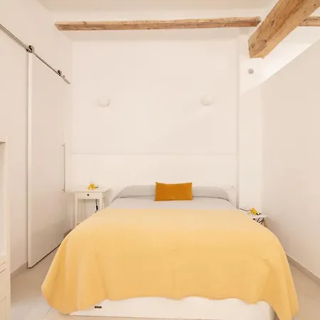 Cabanyal Old Fisherman's House *