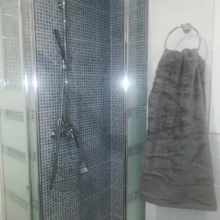 Guest house Malvarrosa Familiar Valencia