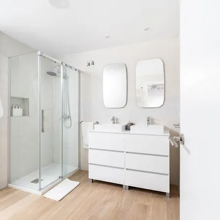 Espectacular Piso Reformado Al Lado Del Rio Turia *