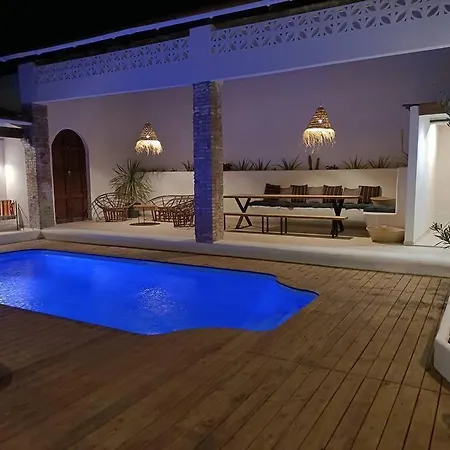 Willa Maison Avec Piscine A