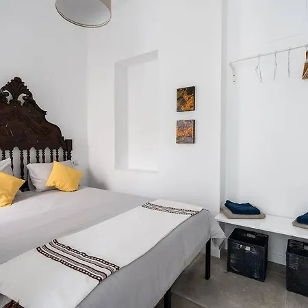 Villa Maison Avec Piscine A *