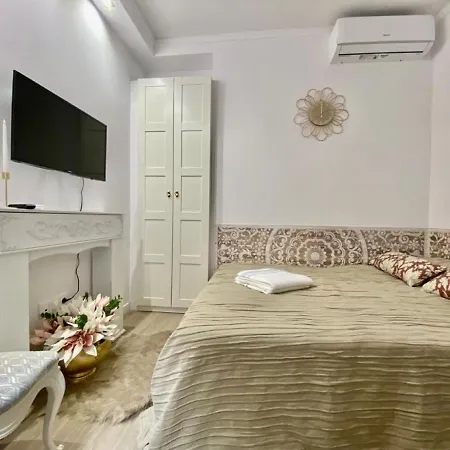 Marin Malvarrosa فالنسيا