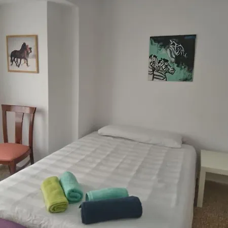 Апартаменты Spacious Flat In The Center Валенсия