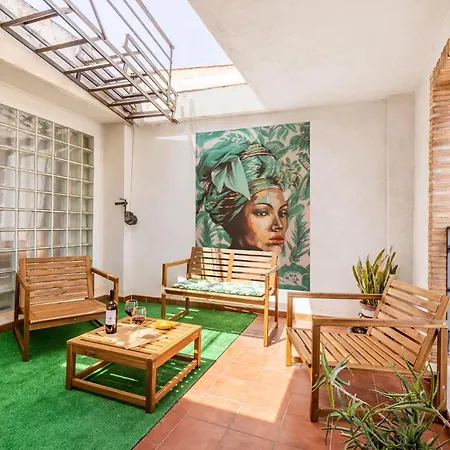 Grand Villa Valencia - 8 min to Center by Metro * Valencia