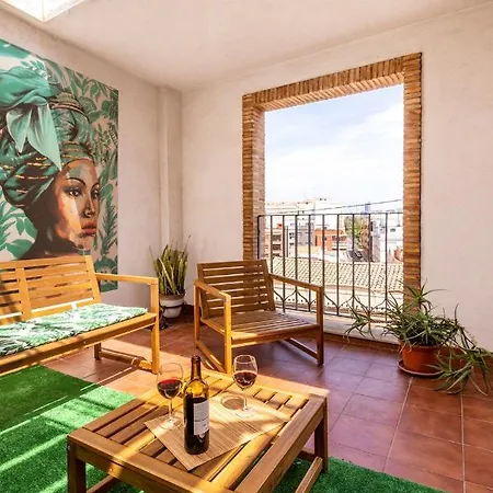 Grand Villa Valencia - 8 min to Center by Metro Apartamento Valencia
